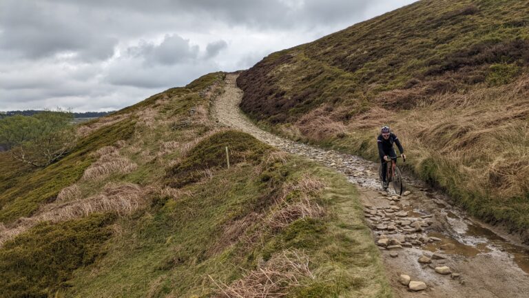 POST 23 — Climbing and Descending: Skills That Make You Faster Everywhere