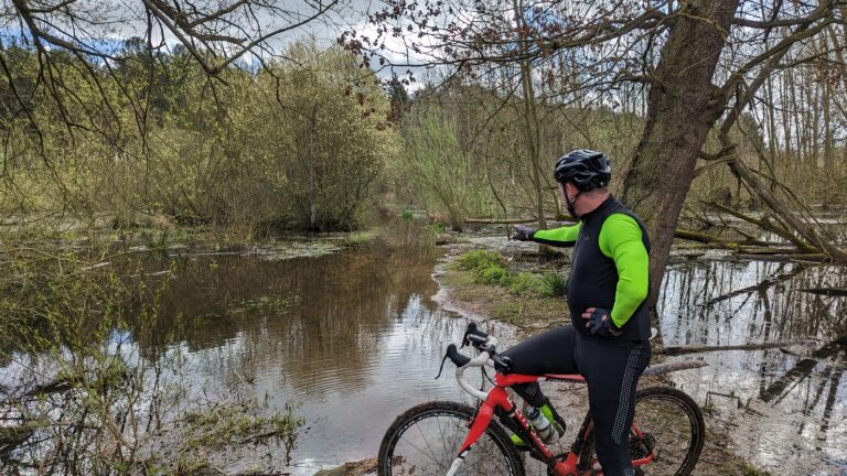 Commuting by Bike: A Practical Guide to Daily Miles